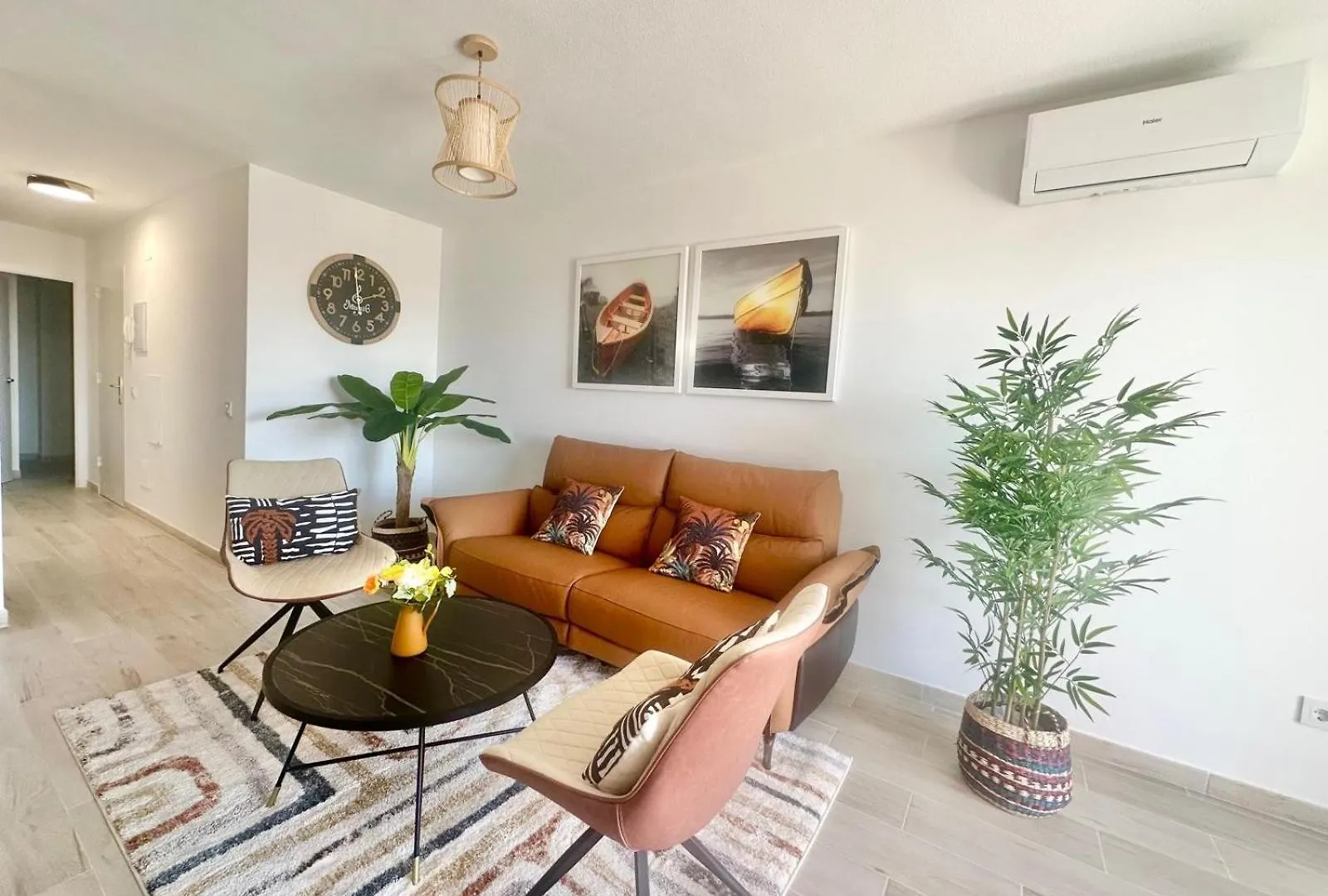 New Beachside Apartment Sitio de Calahonda