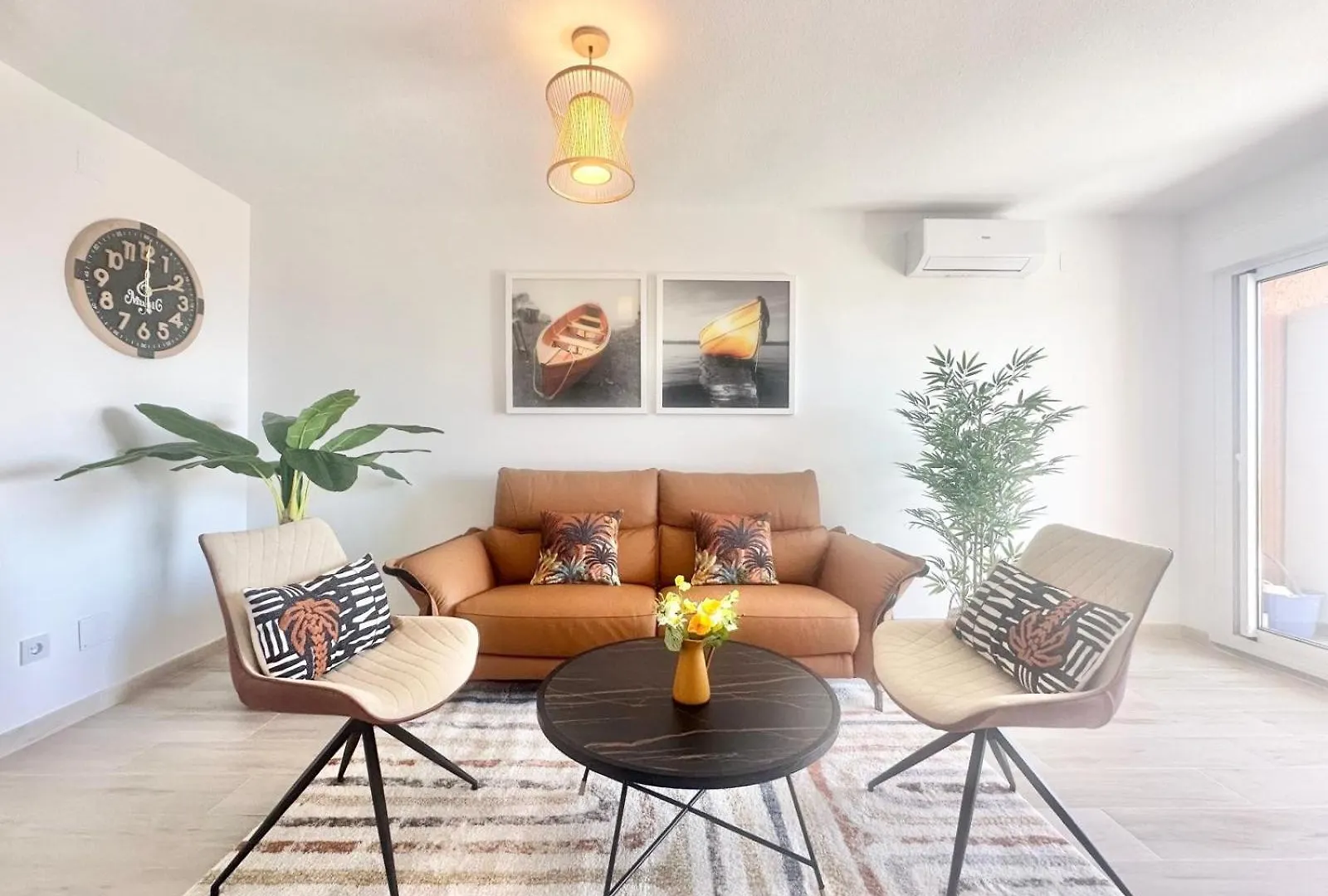 New Beachside Apartment Sitio de Calahonda 0*,